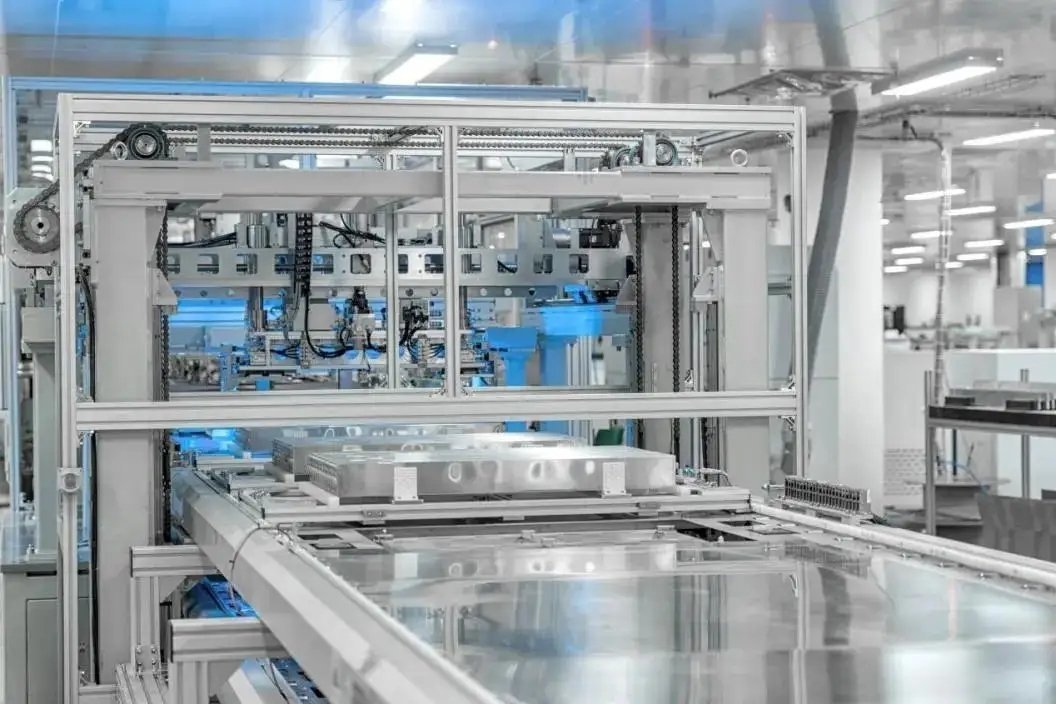 比亞迪上海新型鋰電池工廠(chǎng)